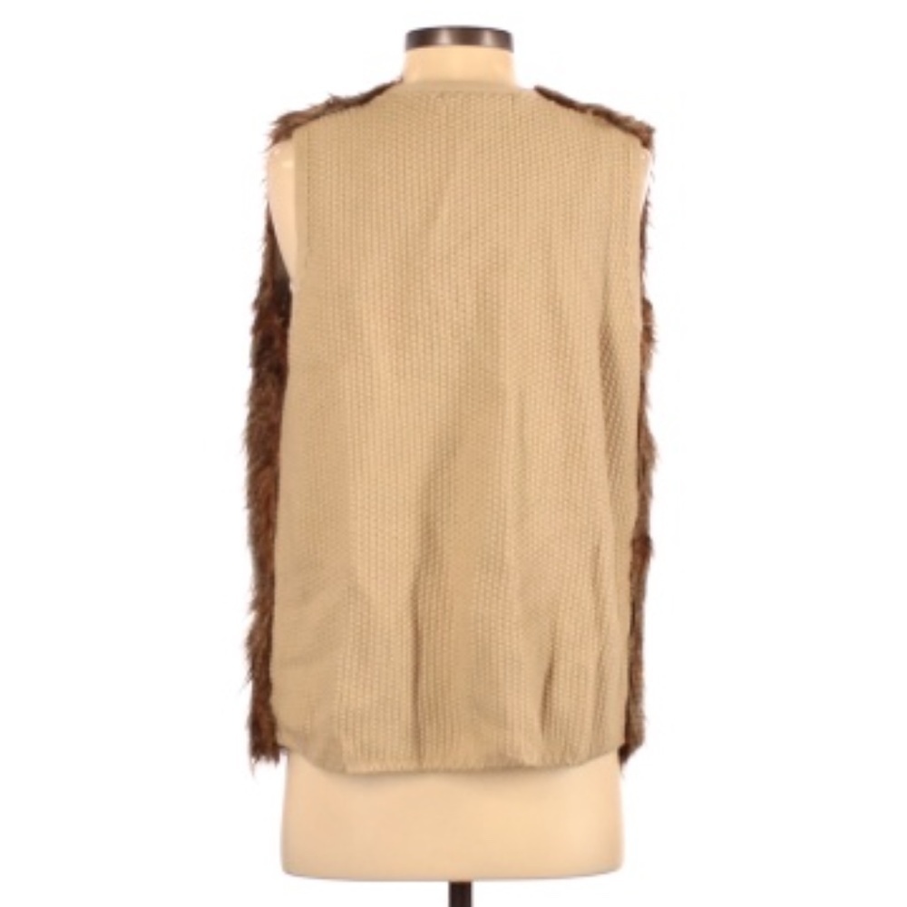 Pink Republic Faux Fur / Feather Vest - Picture 2 of 13
